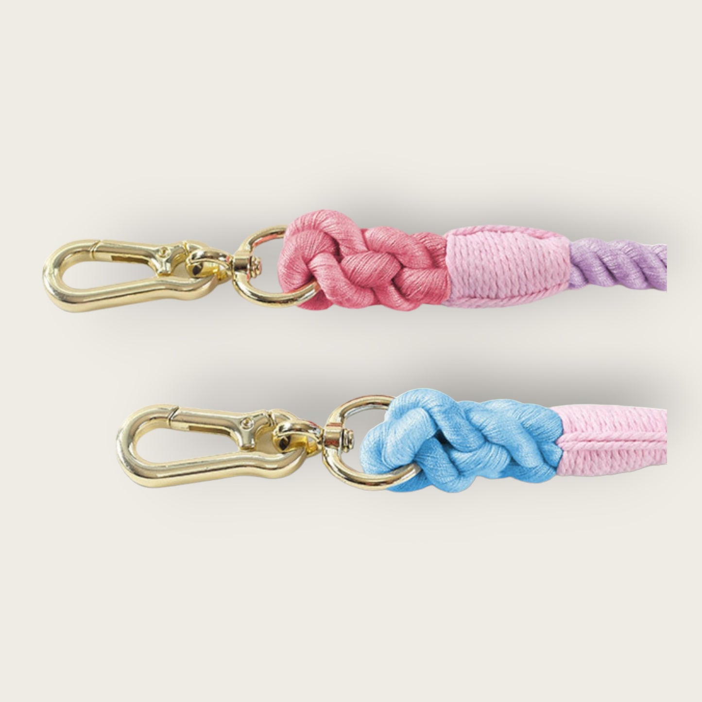 
                  
                    Charm Leash
                  
                